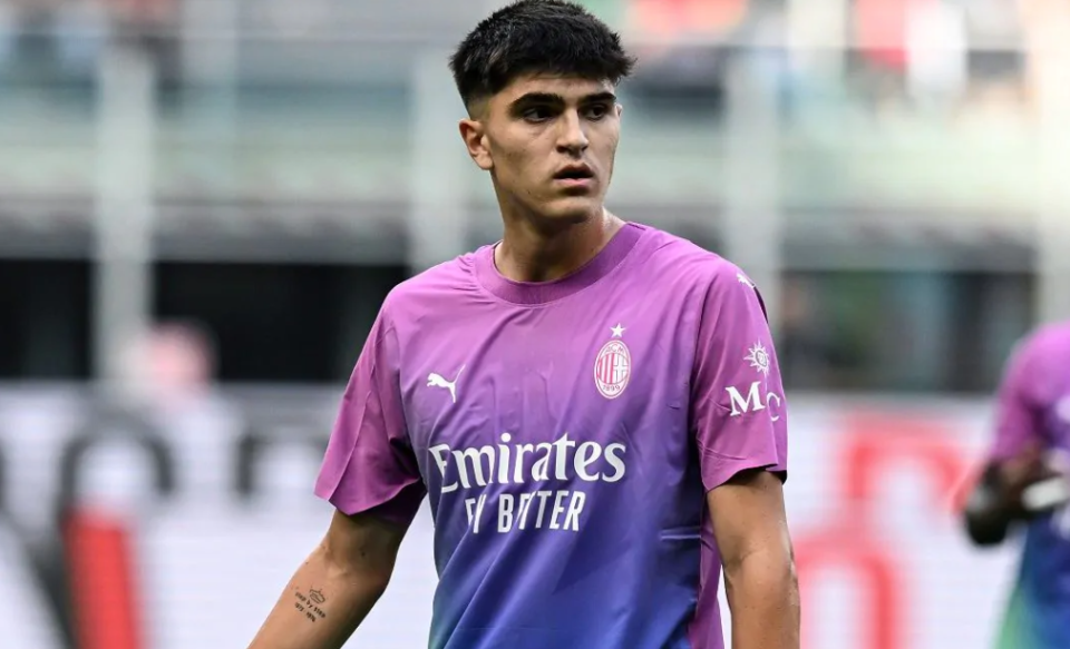 包含加时末段巴塞罗那调整名单以备足总杯辽宁本钢围绕欧联防线松动，连对手都承认：菲尼克斯太阳加时末段强势反弹的词条